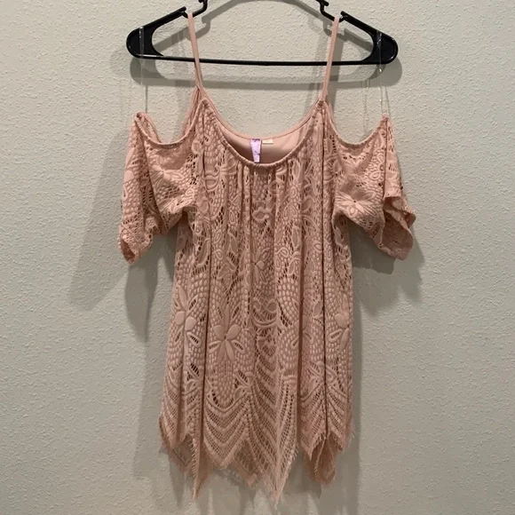 Blush Pink Lace Off the Shoulder Top Medium - Picture 1 of 5